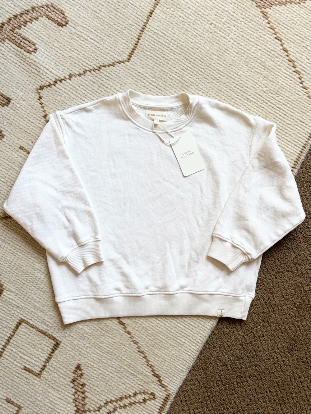 Stone Windsor NWT Stone Sweatshirt Dove 7/8